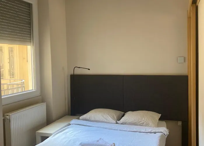 Castel View Apartment
